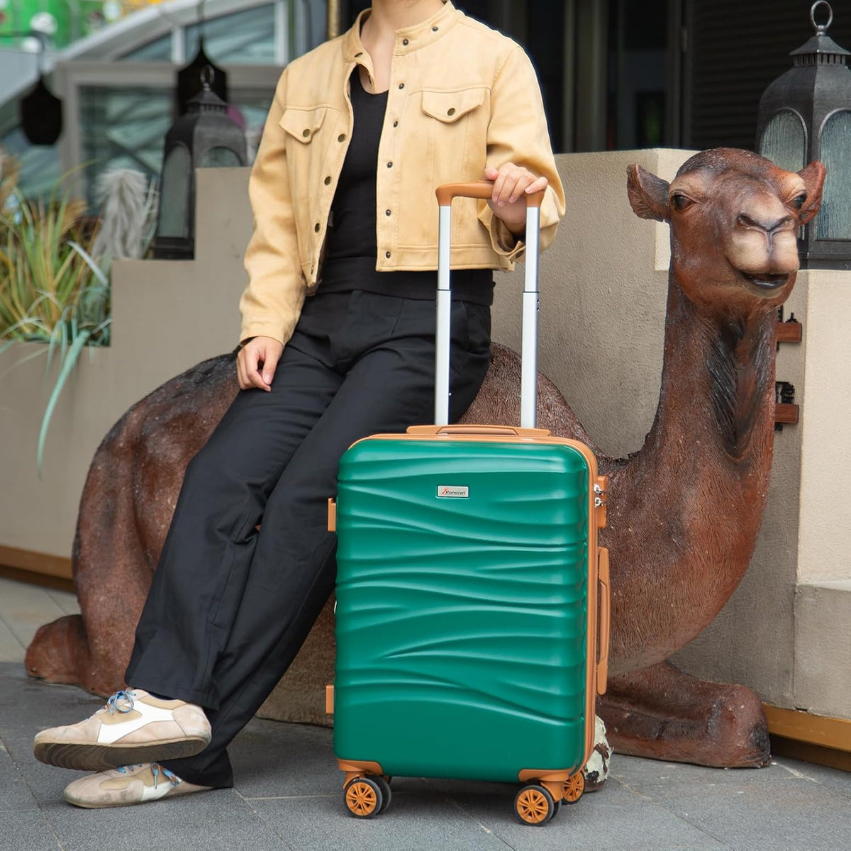 Romswi LGD-4317-RT-1 Suitcase – Medium, Emerald Green – Emerald Green / Medium – product detail