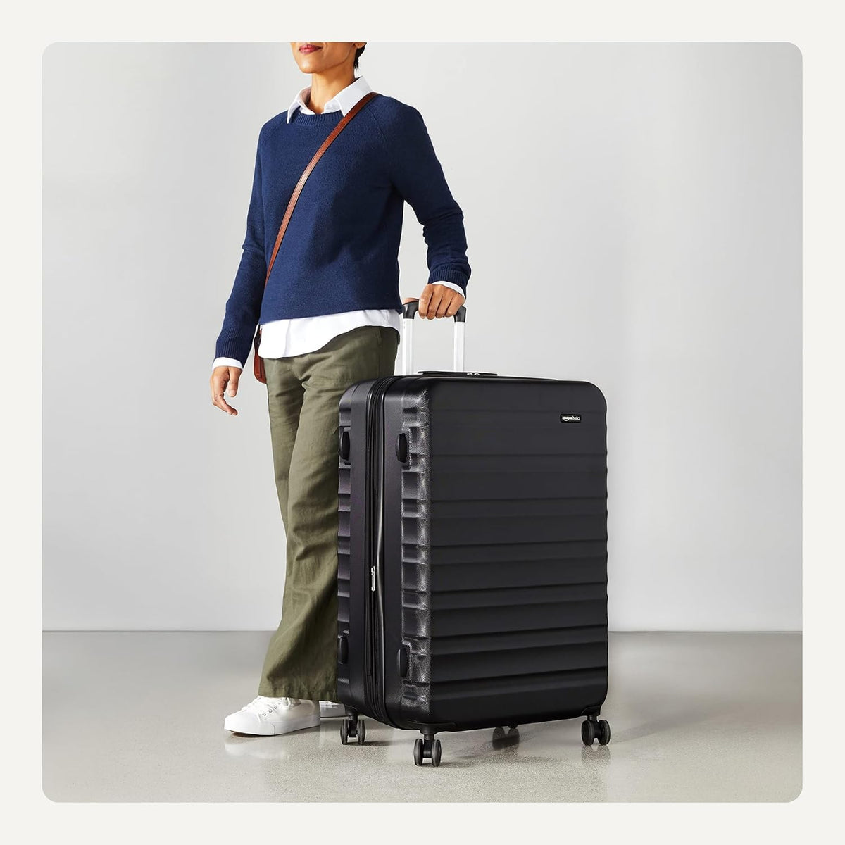 Amazon Basics Hardside Large Checked Suitcase – Black / Large Checked – product detail
