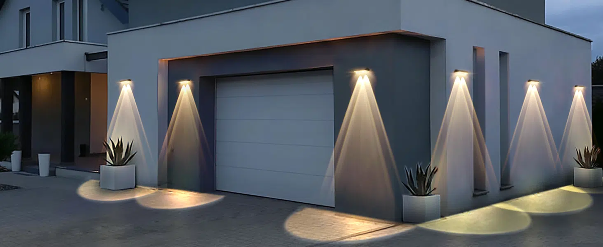 LIANGLOME Solar Fence Lights with Three White Modes, 8-Pack