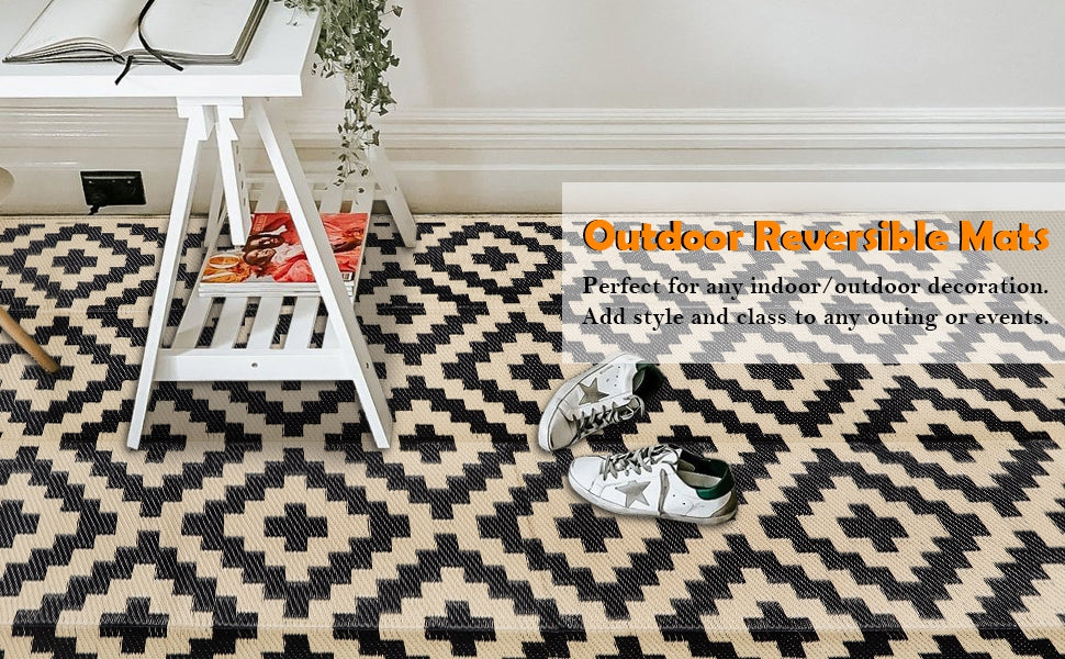 SAND MINE Reversible Outdoor Rug, Black and Beige, 5 x 8 ft